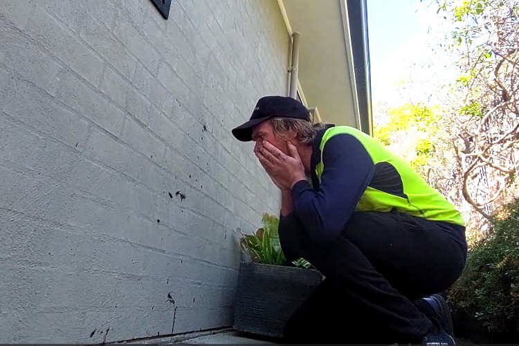 batemansbay gutter cleaning can result in debris on the ground, necessitating the cleaner to address it after the task.